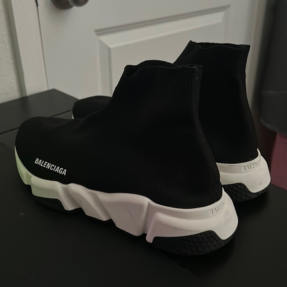 Balenciaga Men’s Speed Sneakers - Picture 1 of 3